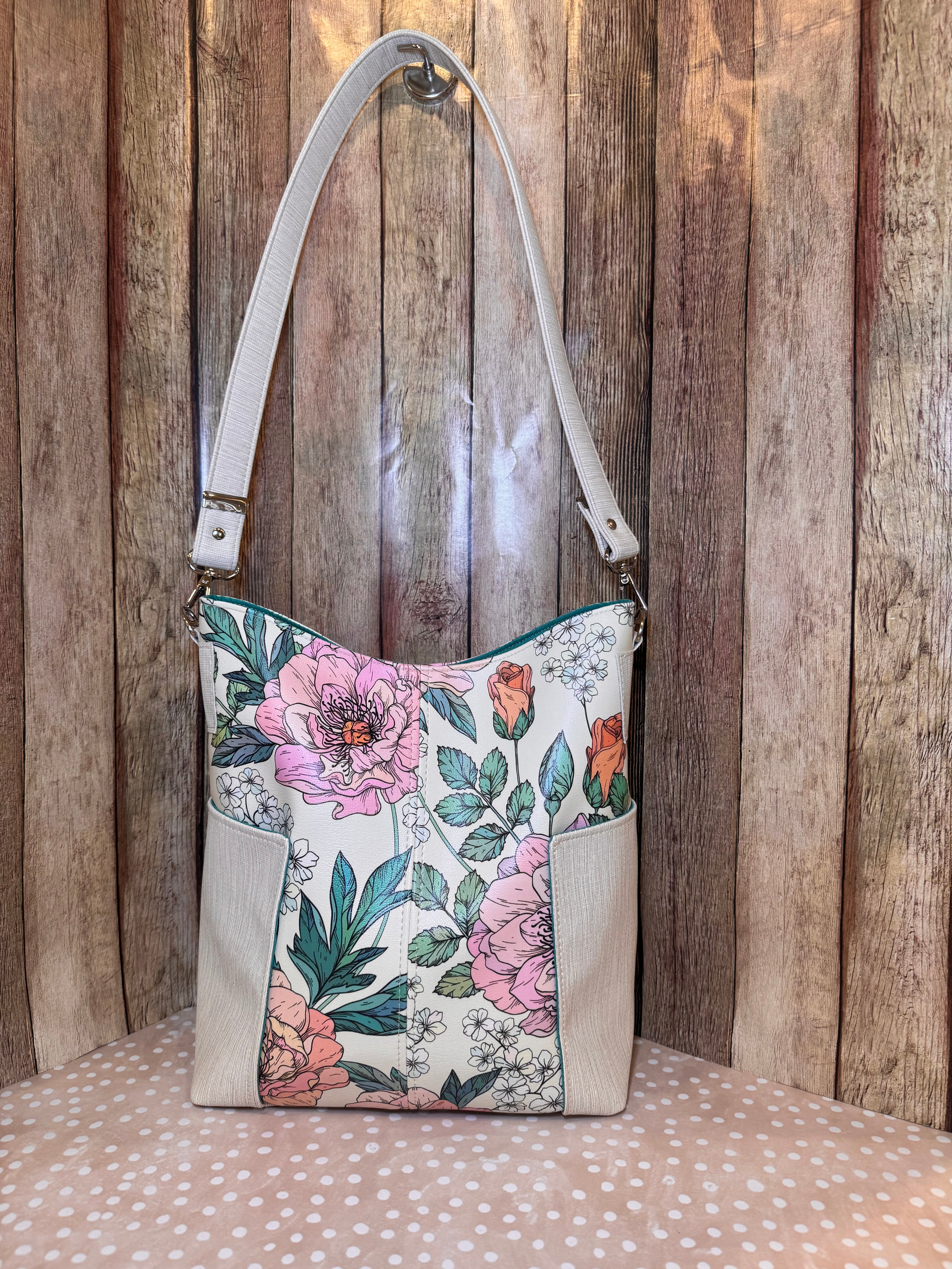 Compass Bag in floral