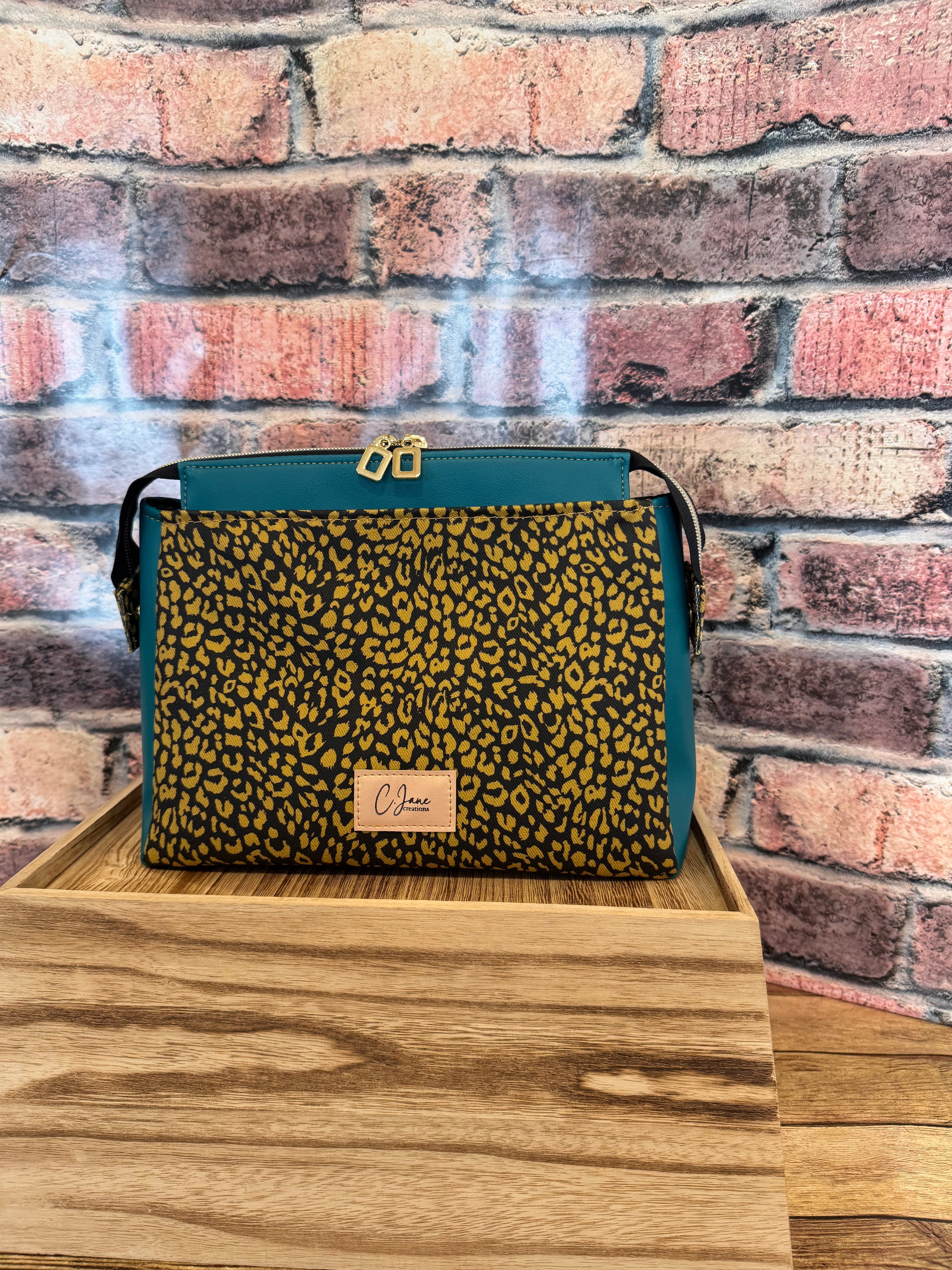 Plover Pouch (medium)