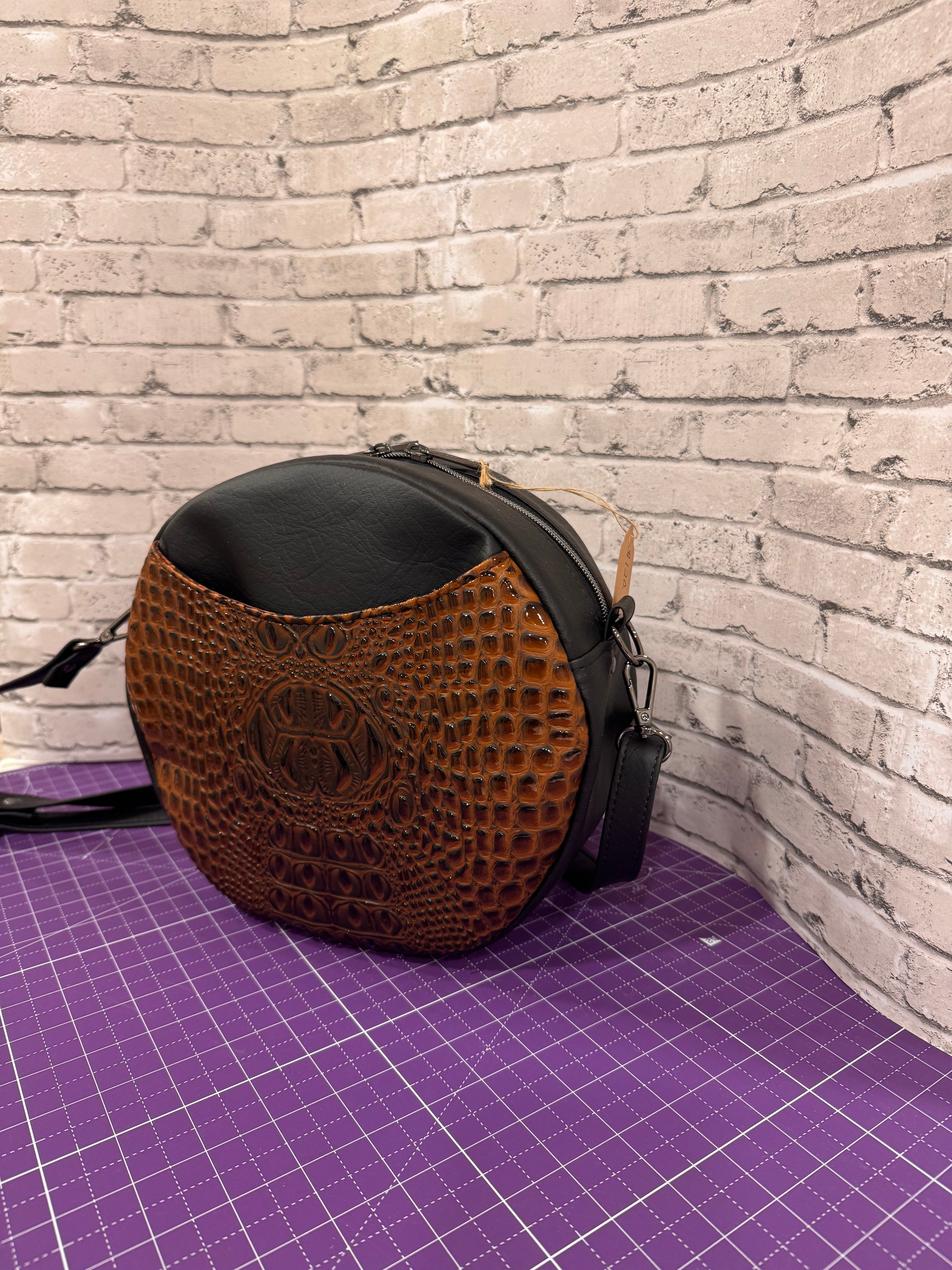 Magdalena Circle Bag