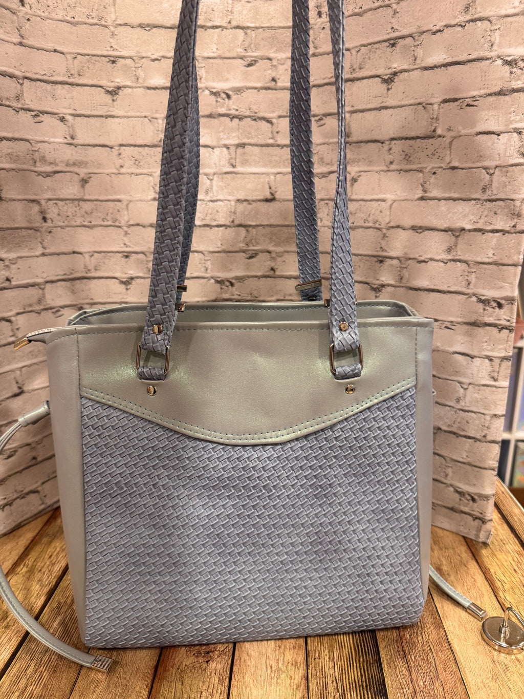 The Rea Handbag in Blue