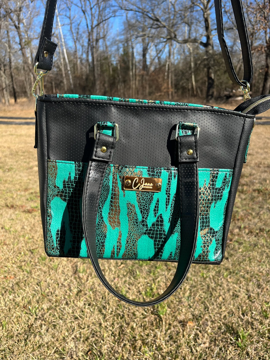 The Becca Handbag in Green