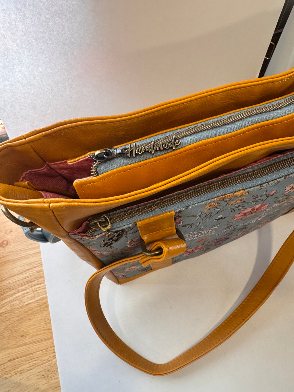 Leilani Shoulder Bag