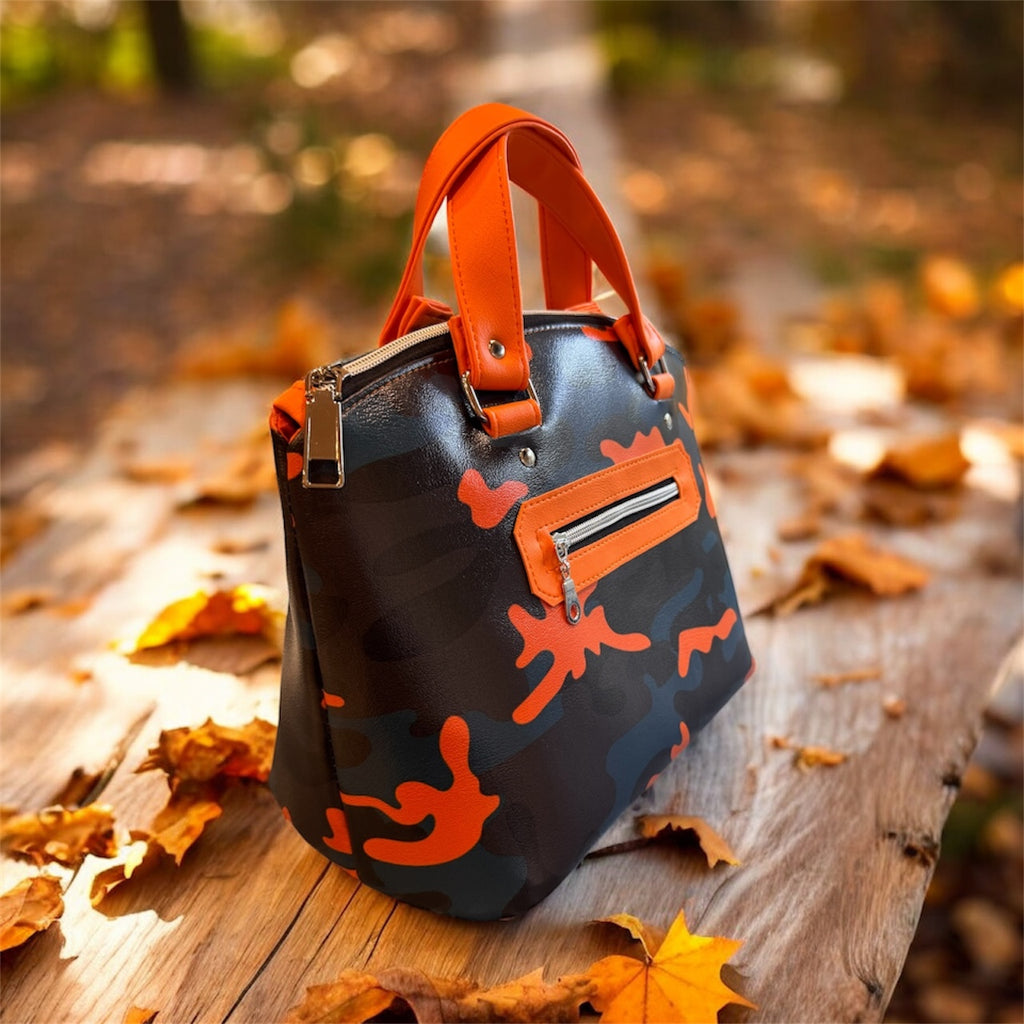 The Lola Bag