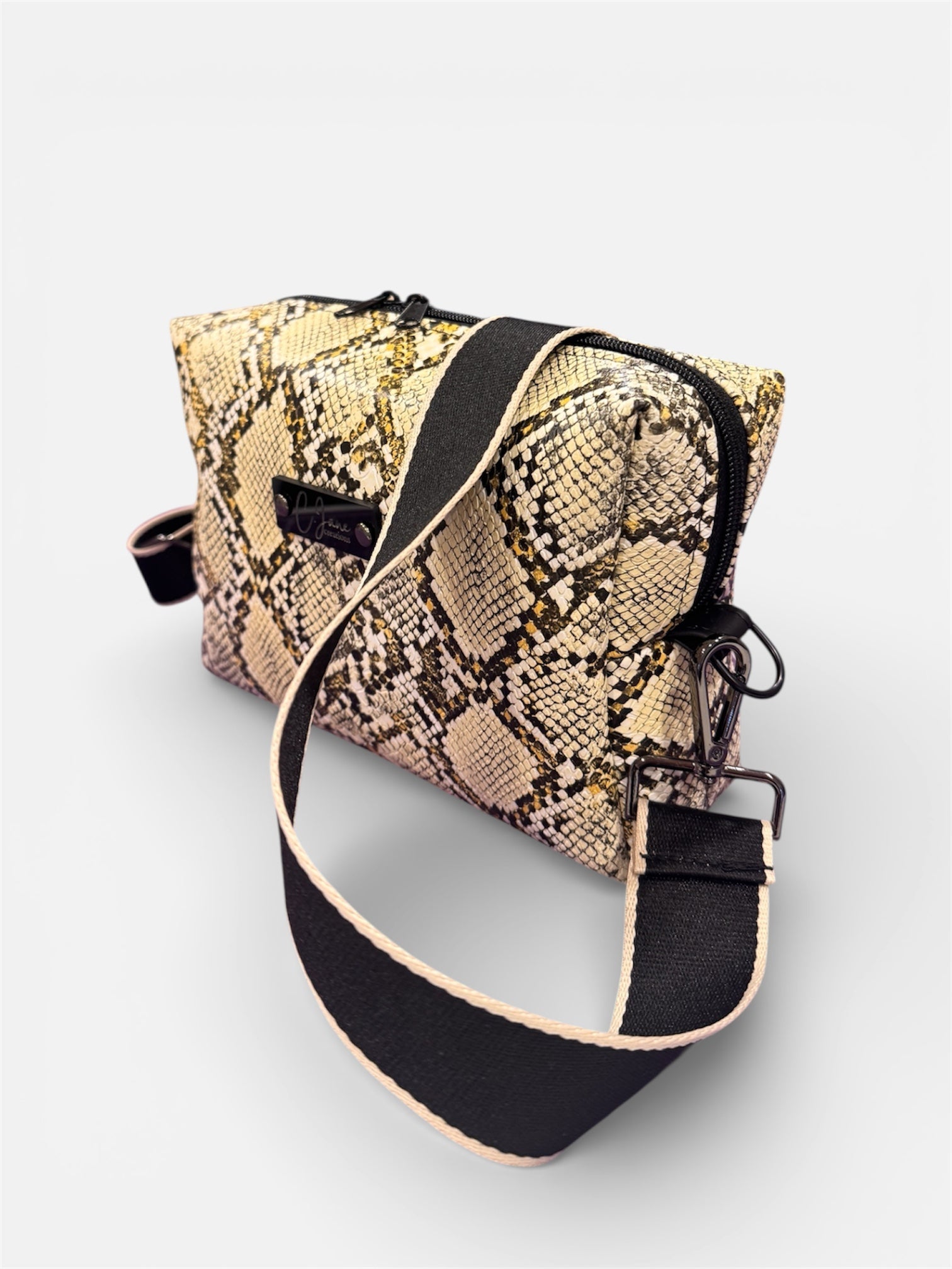 The Lisa Bag